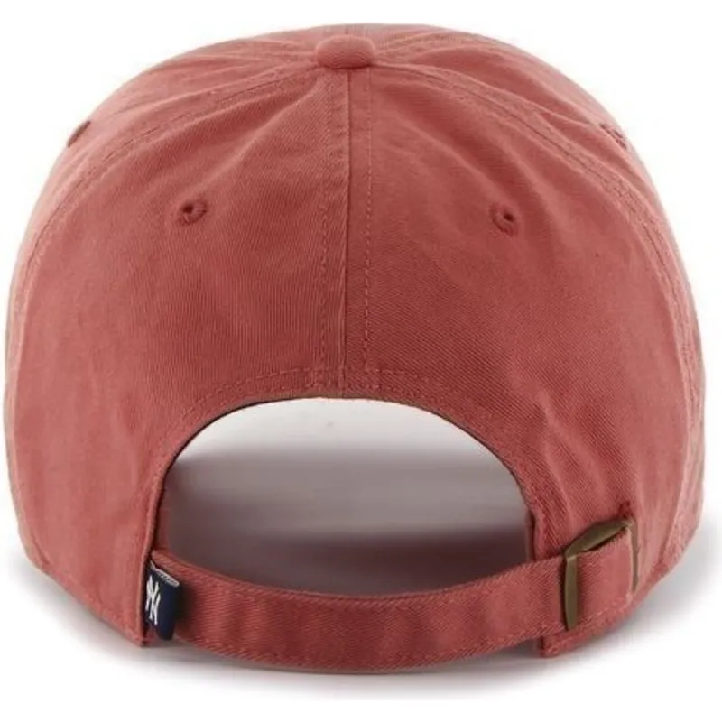 cepice-zaoblena-cervena-nastavitelny-new-york-yankees-mlb-47-brand