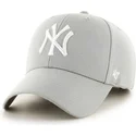 cepice-zaoblena-seda-nastavitelny-pasek-new-york-yankees-mlb-47-brand