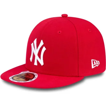 cepice-rovna-cervena-prilehava-pro-deti-59fifty-essential-new-york-yankees-mlb-new-era